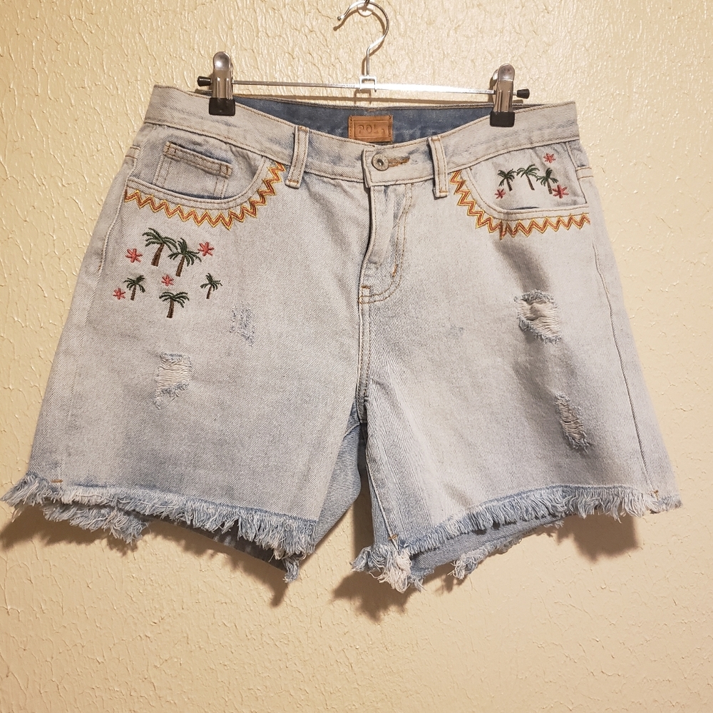 POL Boho Embroidered Shorts Size Small Palm Tree